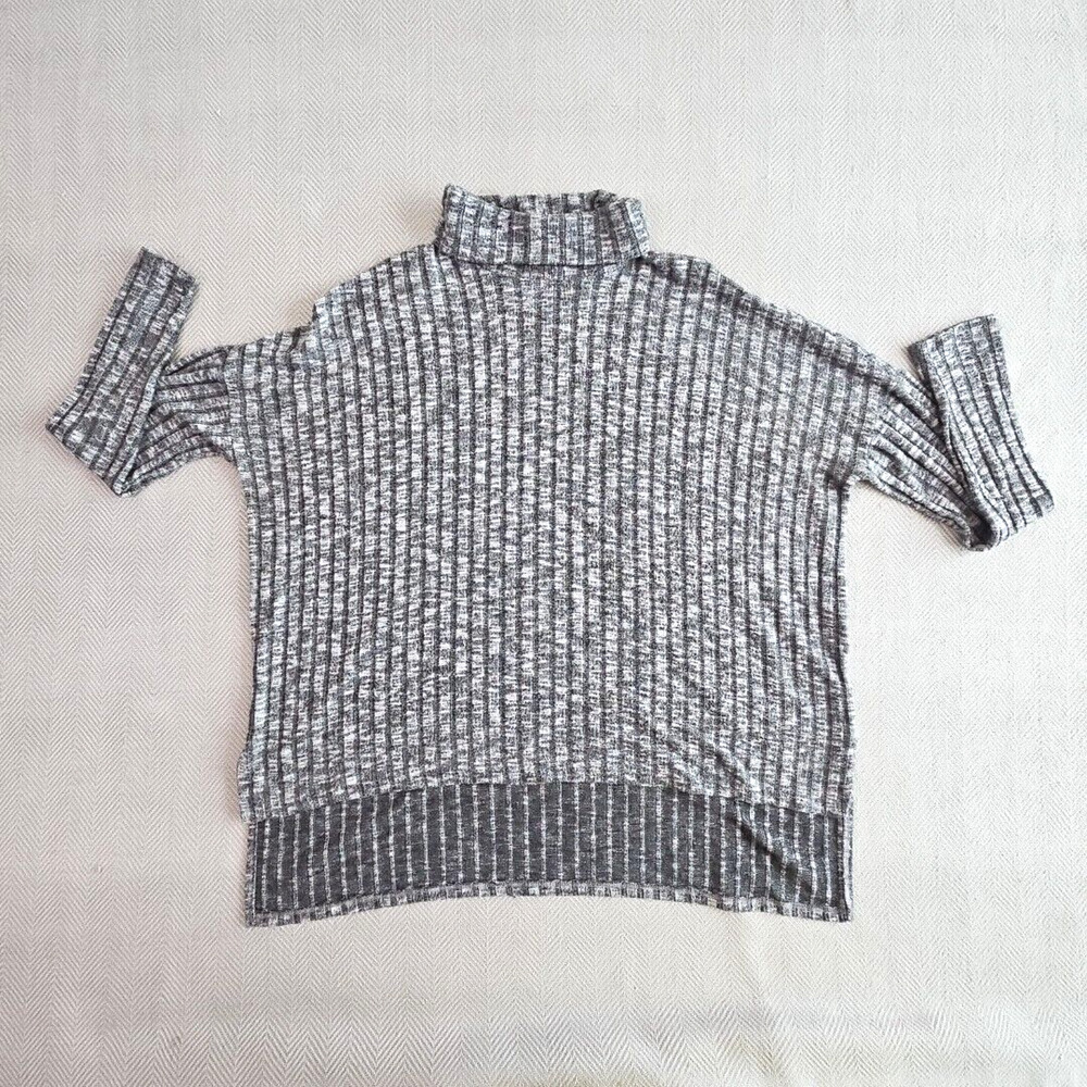 American Eagle Outfitters Pullover‎ Women's Size Med Gray Cowl Neck Long Sleeve